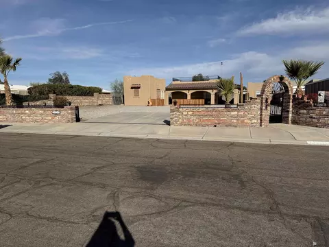 Exterior - 13544 E 53 Ln, Yuma, AZ 85367 photo 6 of 13