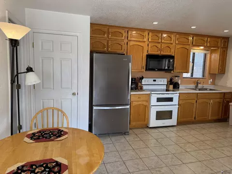 Kitchen - 13544 E 53 Ln, Yuma, AZ 85367 photo 1 of 1