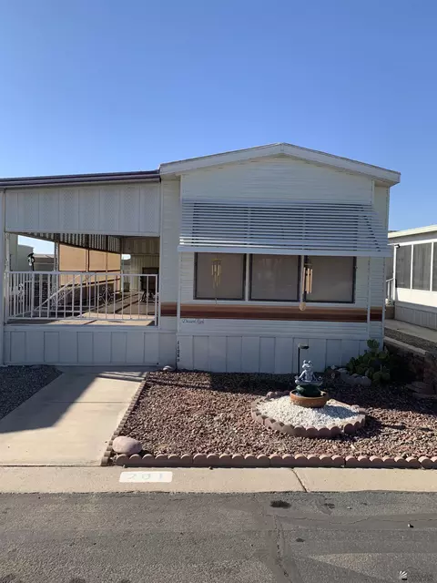 11436 S Clara Anita Dr, Yuma, AZ 85365