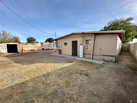 2176 E 14 Pl, Yuma, AZ 85365 photo 12
