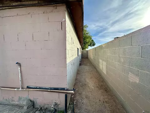 2176 E 14 Pl, Yuma, AZ 85365 photo 13