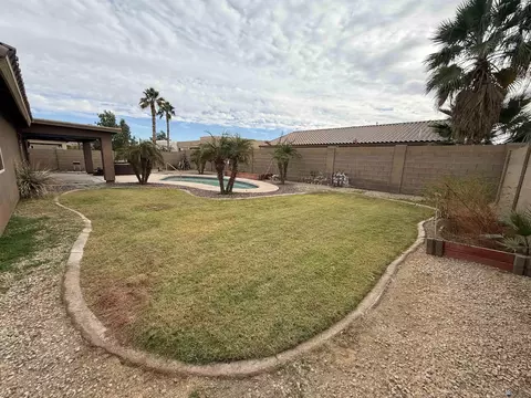 Exterior - 11611 E 24 Pl, Yuma, AZ 85367 photo 7 of 7
