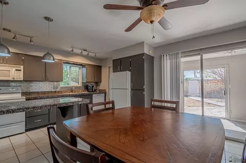 1007 E Corona Dr, Yuma, AZ 85364 photo 8