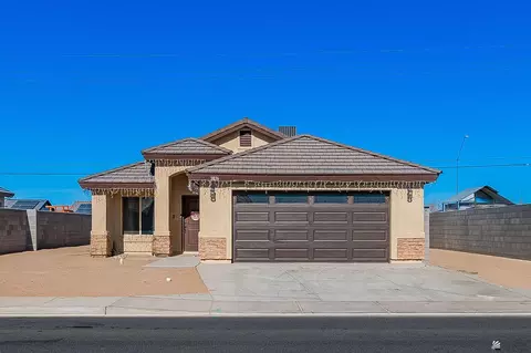 3876 E Santa Palmira St, San Luis, AZ 85349