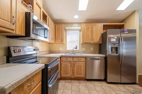 9712 E 33 St, Yuma, AZ 85365