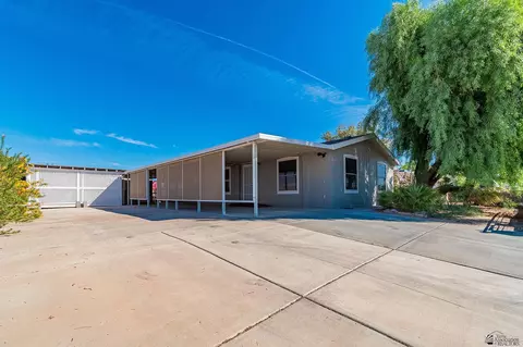 9712 E 33 St, Yuma, AZ 85365 photo 2