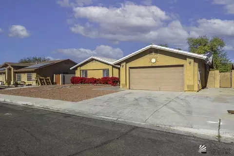 11374 E 25 Pl, Yuma, AZ 85367 photo 2