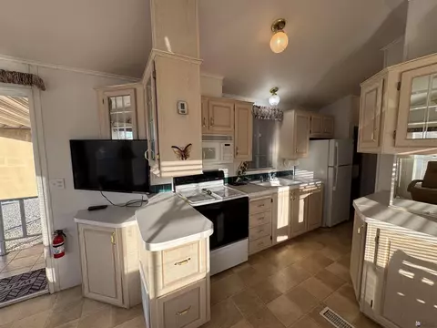 13786 E 49 St, Yuma, AZ 85367 photo 9