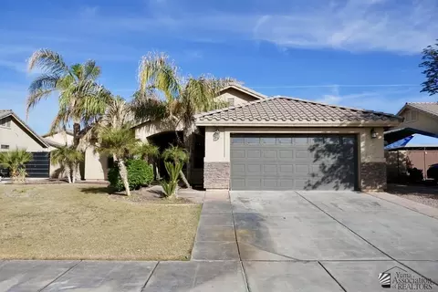 320 E 14 St, Somerton, AZ 85350