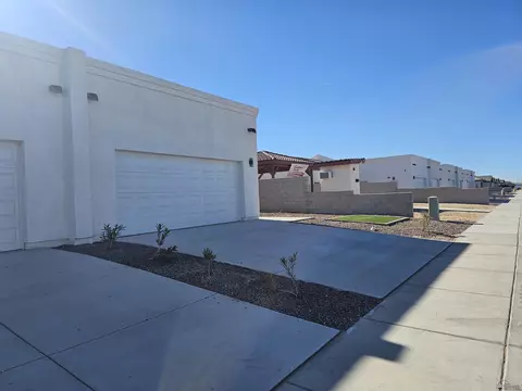4853 E Jett St, San Luis, AZ 85349