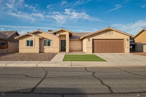 7654 E 41 St, Yuma, AZ 85365