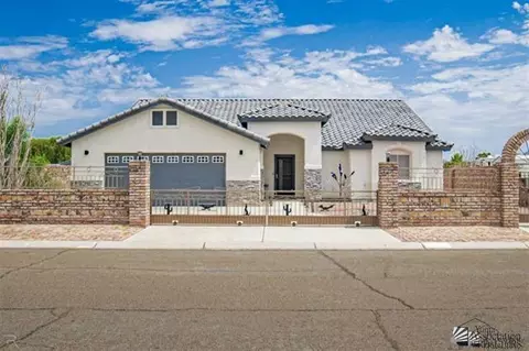 13478 E 55 St, Yuma, AZ 85367