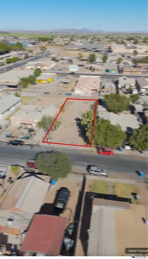 616 W Cano St, Somerton, AZ 85350