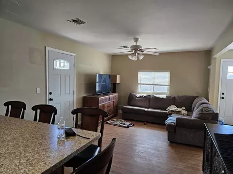 Living - 12544 E Tanja Dr, Yuma, AZ 85367 photo 2 of 2