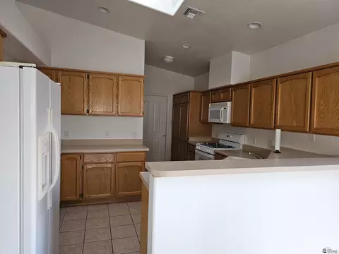 10563 E 34 St, Yuma, AZ 85365 photo 4