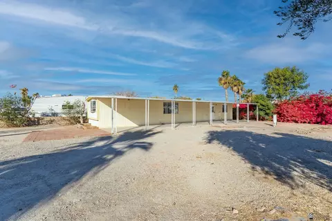 12364 E 38 Pl, Yuma, AZ 85367 photo 2