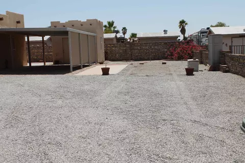 Exterior - 9633 E 33 St, Yuma, AZ 85365 photo 6 of 7
