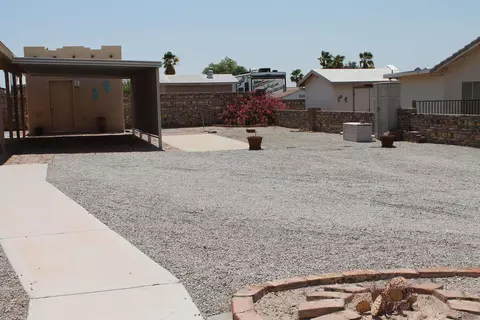 Exterior - 9633 E 33 St, Yuma, AZ 85365 photo 5 of 7