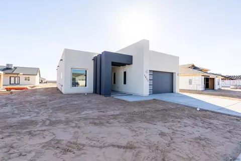 3855 E Santa Anna Pl, San Luis, AZ 85336