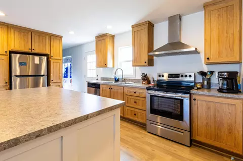 Kitchen - 12627 E 35 St, Yuma, AZ 85367 photo 5 of 5