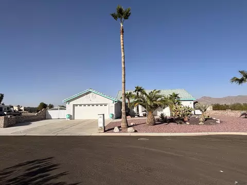 14606 E 55 Ln, Yuma, AZ 85367 photo 2