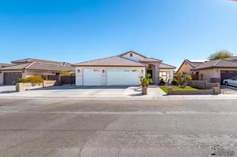 2271 N David Riedel Blvd, San Luis, AZ 85349