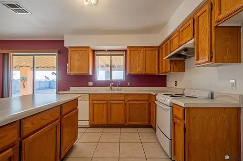 8933 E 39 Pl, Yuma, AZ 85365 photo 6