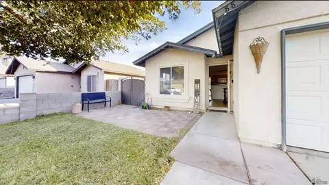 8845 E 38 Pl, Yuma, AZ 85365 photo 3