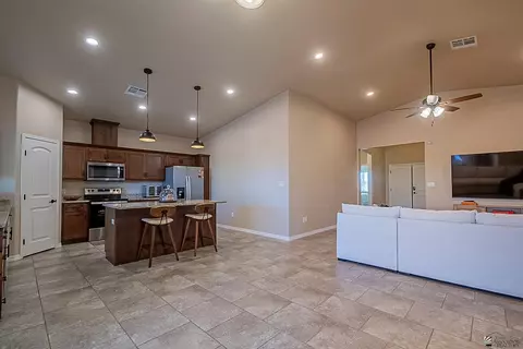 10642 E 35 Pl, Yuma, AZ 85365 photo 6