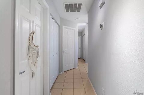 Entry Way - 9594 E 35 Pl, Yuma, AZ 85365 photo 2 of 3