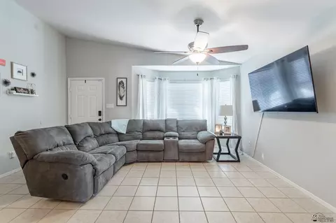 Living - 9594 E 35 Pl, Yuma, AZ 85365 photo 1 of 1