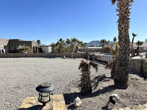 13528 E 49 Dr, Yuma, AZ 85367 photo 2