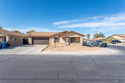 353 S Bingham Dr, Somerton, AZ 85350