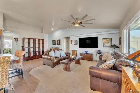 Living - 11812 Eclipse Ct, Yuma, AZ 85367 photo 4 of 4