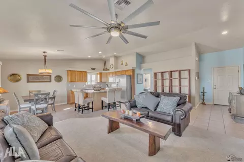 Living - 11812 Eclipse Ct, Yuma, AZ 85367 photo 1 of 4