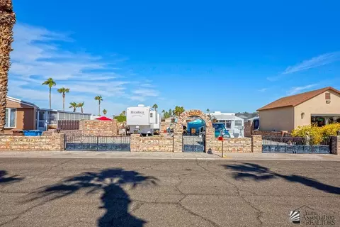 13348 E 48 Dr, Yuma, AZ 85367 photo 2