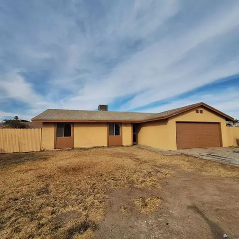 1724 W 27 Dr, Yuma, AZ 85364