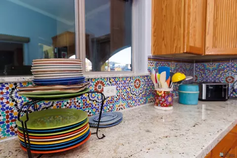 Kitchen - 13220 E 55 St, Yuma, AZ 85367 photo 10 of 11