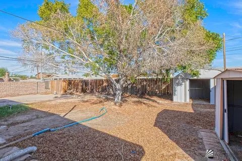 Exterior - 232 E 25 Pl, Yuma, AZ 85364 photo 4 of 7