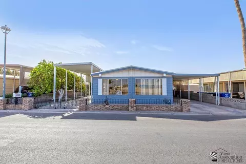 585 W Ocotillo Ln, Yuma, AZ 85365
