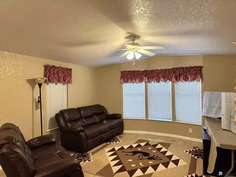 9677 E 37 St, Yuma, AZ 85365 photo 4