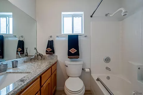 Bath - 13628 E 55 Ln, Yuma, AZ 85367 photo 3 of 3