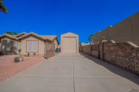 Exterior - 13628 E 55 Ln, Yuma, AZ 85367 photo 2 of 10