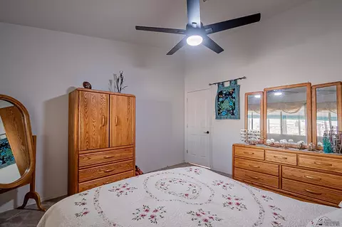 Bedroom - 13628 E 55 Ln, Yuma, AZ 85367 photo 2 of 5