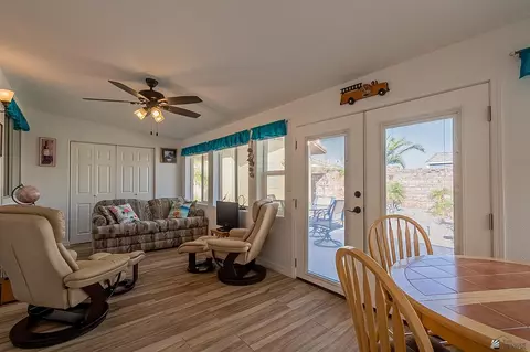 Living - 13628 E 55 Ln, Yuma, AZ 85367 photo 2 of 3