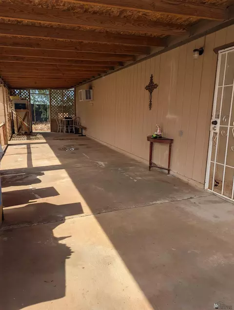 15816 W Lemon Dr, Somerton, AZ 85350