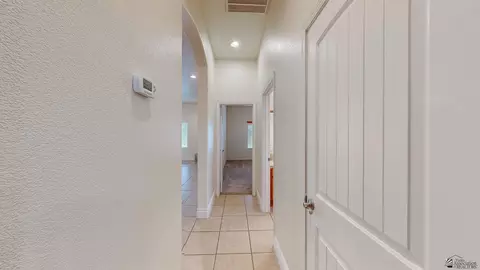 Entry Way - 14414 E 52 St, Yuma, AZ 85367 photo 3 of 4