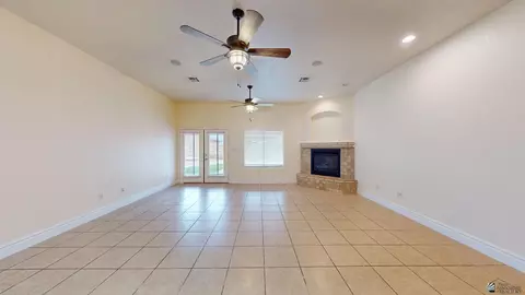 Living - 14414 E 52 St, Yuma, AZ 85367 photo 1 of 4
