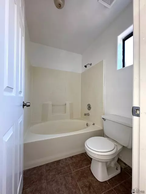 Bath - 607 N Marshall Loop Rd, Somerton, AZ 85350 photo 3 of 3