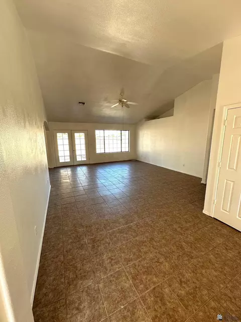 Living - 607 N Marshall Loop Rd, Somerton, AZ 85350 photo 1 of 5